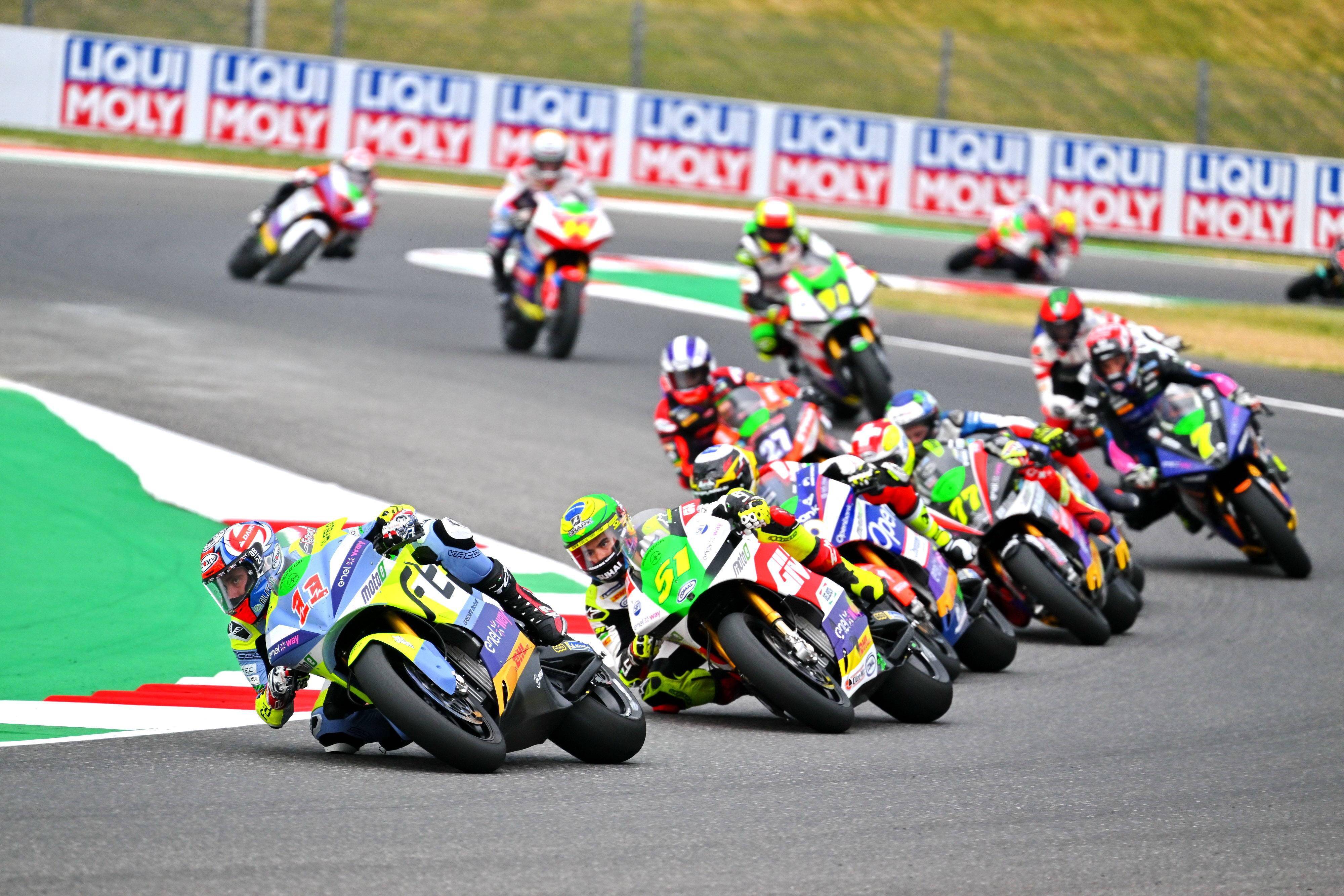 意大利队奋勇拼搏获得胜利,晋级四强 意大利队奋勇拼搏获得胜利,晋级四强