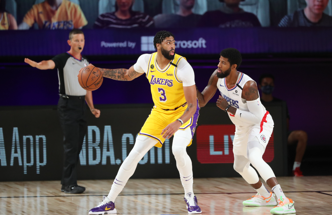 明星PK:揭幕战湖人对阵快船 明星PK:揭幕战湖人对阵快船