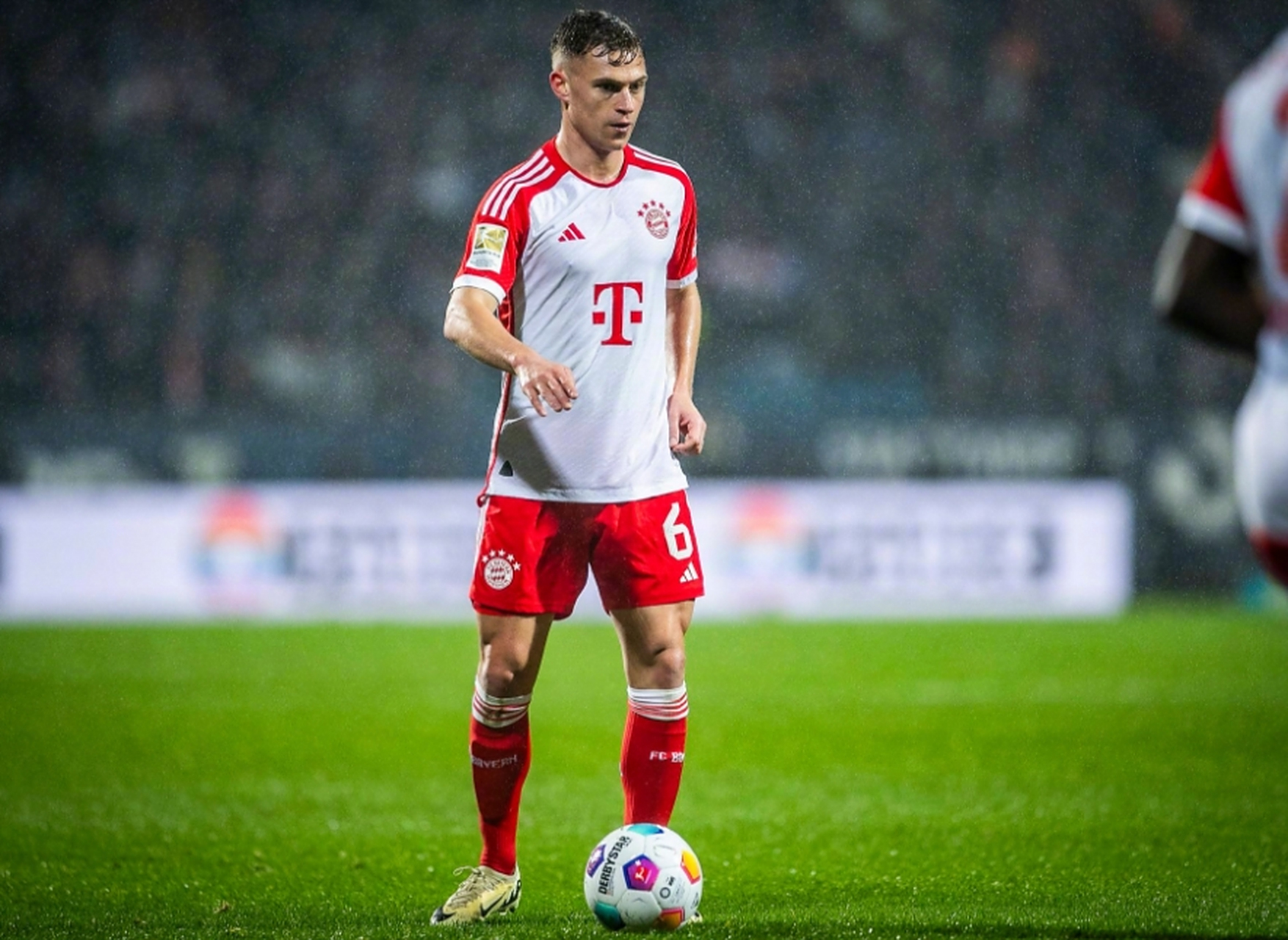 关于拜仁慕尼黑主场大捷,走向卫冕之路的信息 关于拜仁慕尼黑主场大捷,走向卫冕之路的信息