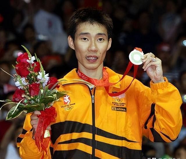 法国羽毛球队轻取韩国羽毛球队,李宗伟高光表现的简单介绍 法国羽毛球队轻取韩国羽毛球队,李宗伟高光表现的简单介绍